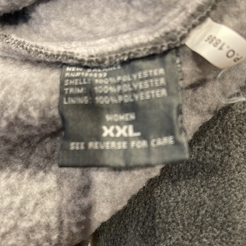 New Balance Women’s Double Brushed Sherpa Fleece Jacket NWT - Picture 3 of 5